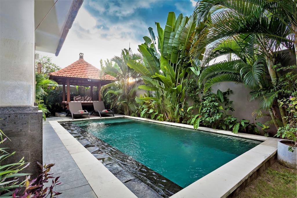 Rumah Indah Villa Seminyak Kültér fotó